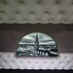 Foto op achterwand van vrachtwagen cabine