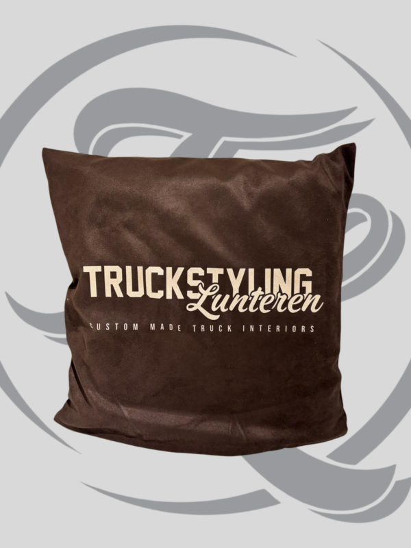 sierkussen donker bruin