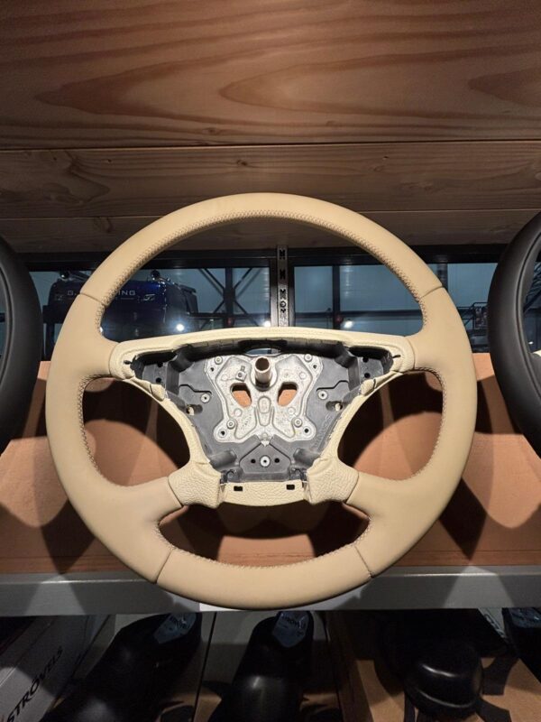 leren scania next gen stuur beige